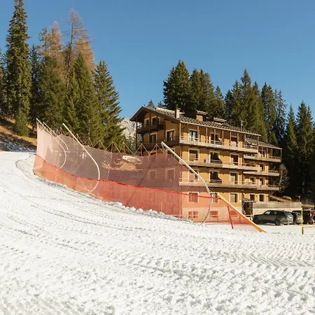 Apartment A Campiglio Sulle Piste Da Sci *