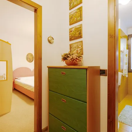 Apartment A Campiglio Sulle Piste Da Sci Madonna di Campiglio